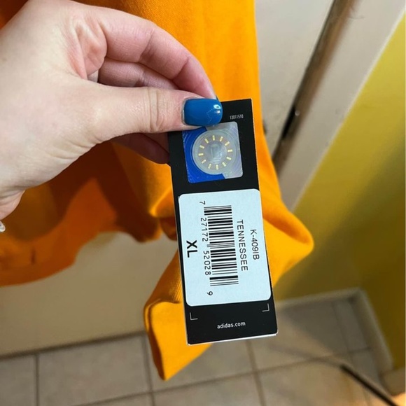 Adidas Tennessee Pullover - Picture 4 of 4